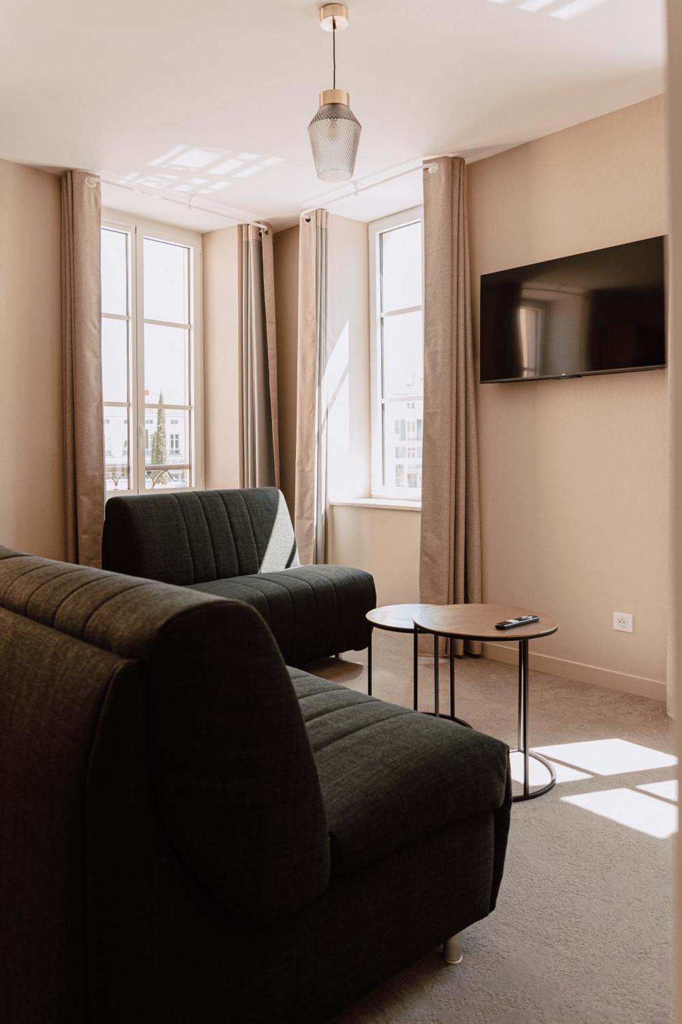 Mage Hotels - Hotel La Grenette 罗阿纳 外观 照片